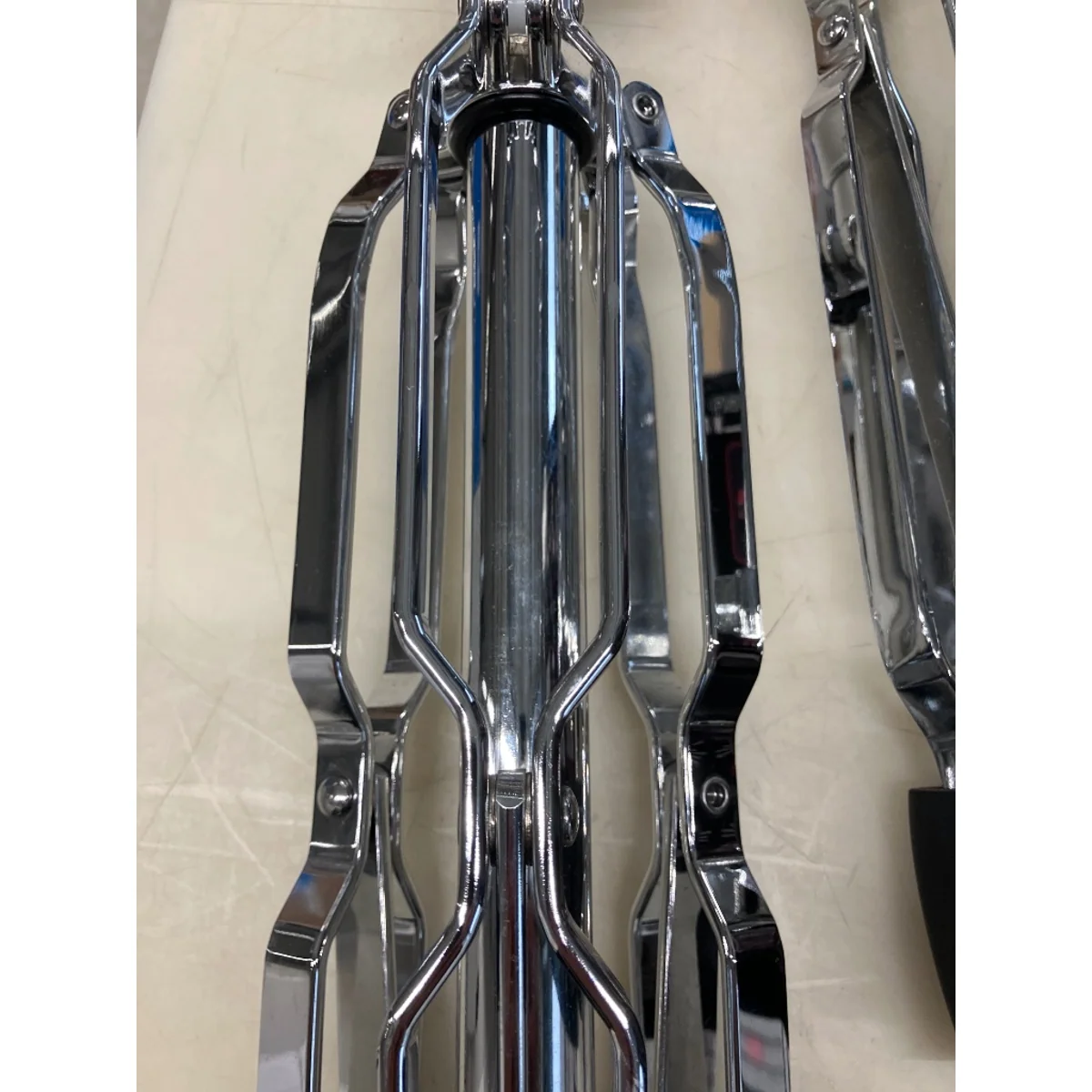 Sakae BCS220D – Pied Perche Double Embase – Stock B